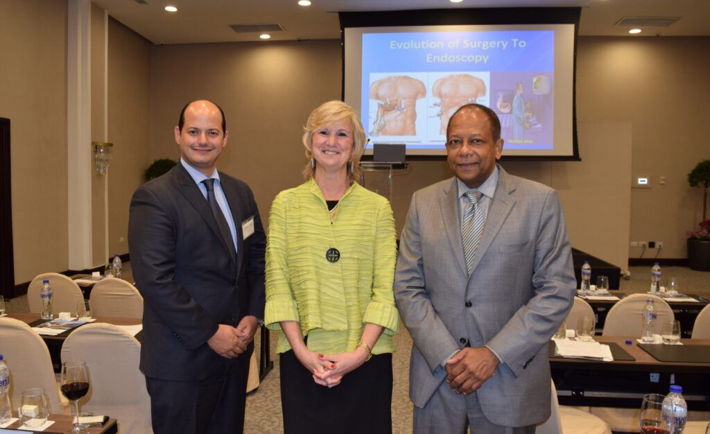 Picture of Dr. Alejandro Cambiaso, Dr. Kathy Deruggiero, and Dr. Anthony Nicholas Kalloo. Johns Hopkins improves Dominican Republic's Medicine