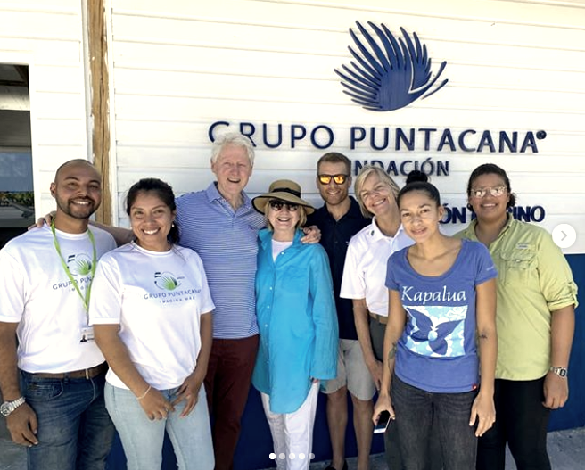 Clintons support a micro fragmentation project by Grupo Puntacana