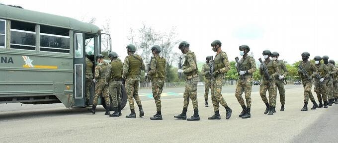 Dominican Republic deploys 7,200 troops to the border due to crisis in Haiti