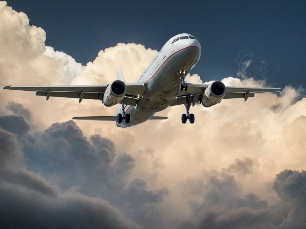 Qatar and the Dominican Republic negotiate an air travel agreement