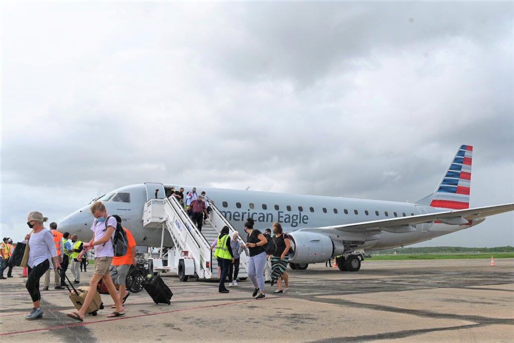 American Airlines opens route between Samaná and Charlotte - Dominican News
