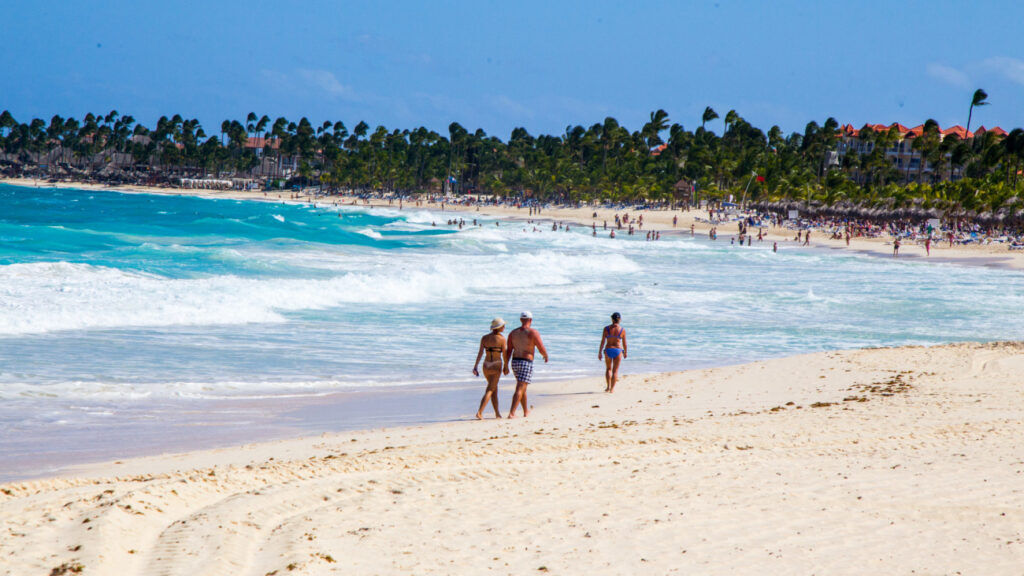 Hoteliers assure that government measures to counter COVID-19 helps tourism - Dominican News