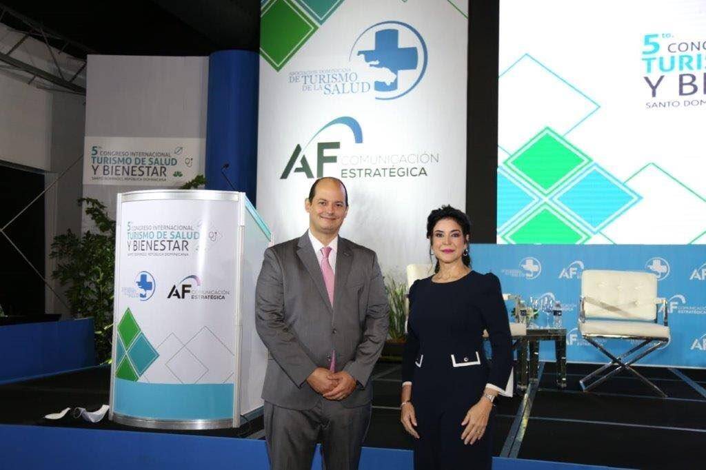 Dr. Alejandro Cambiaso y Amelia Reyes Mora
