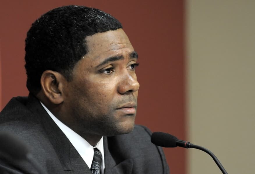 Dominican Justice issues a warrant against former big leaguer Miguel Tejada