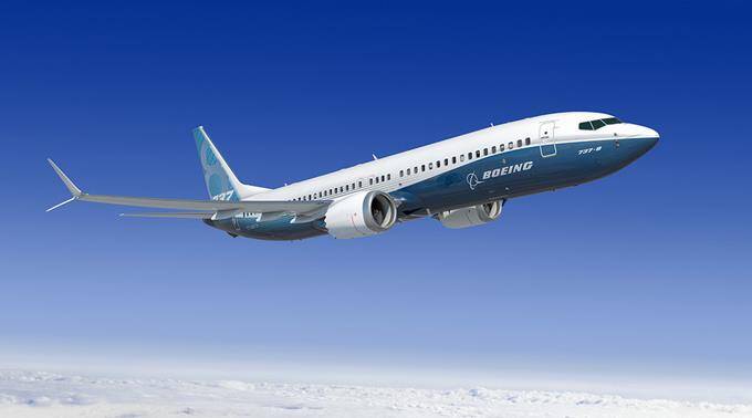 Authorities inspect the B737 Max-8 aircraft, the first to operate in the DR