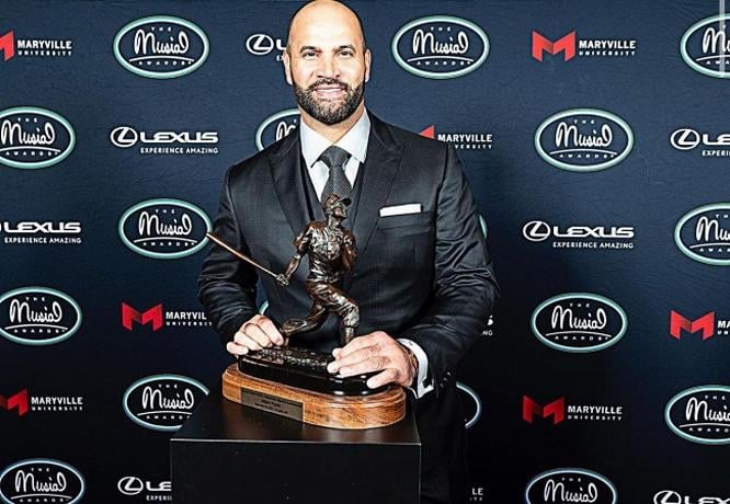 Albert Pujols receives the highest honor at the Musial Awards - Dominican News