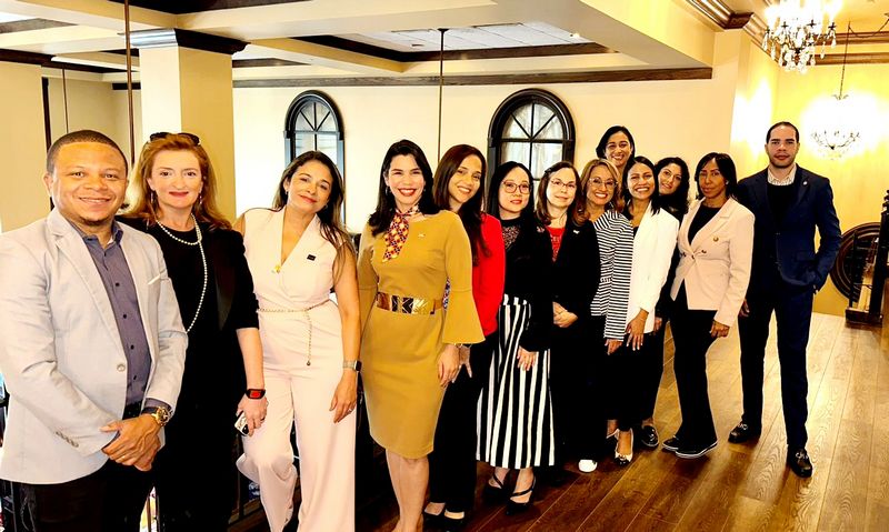 Hotels and Cluster Santo Domingo promote the destination in the USA